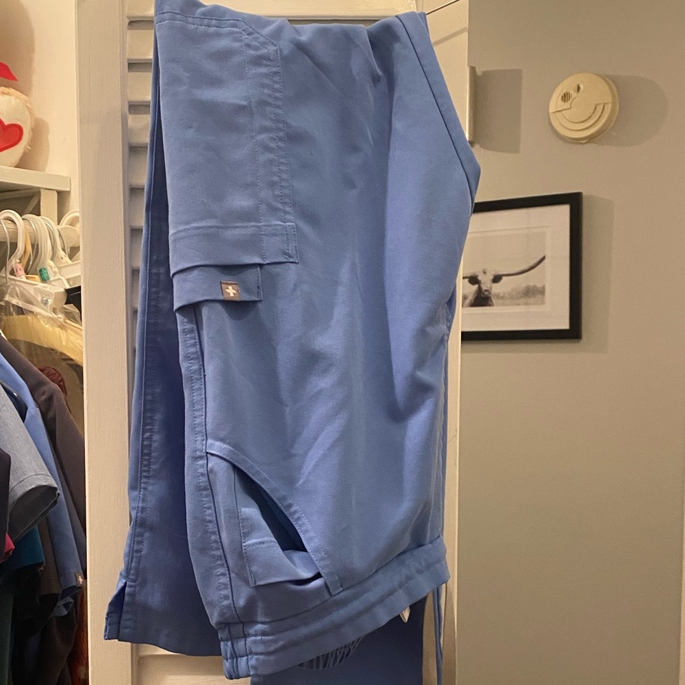 Figs scrub pants